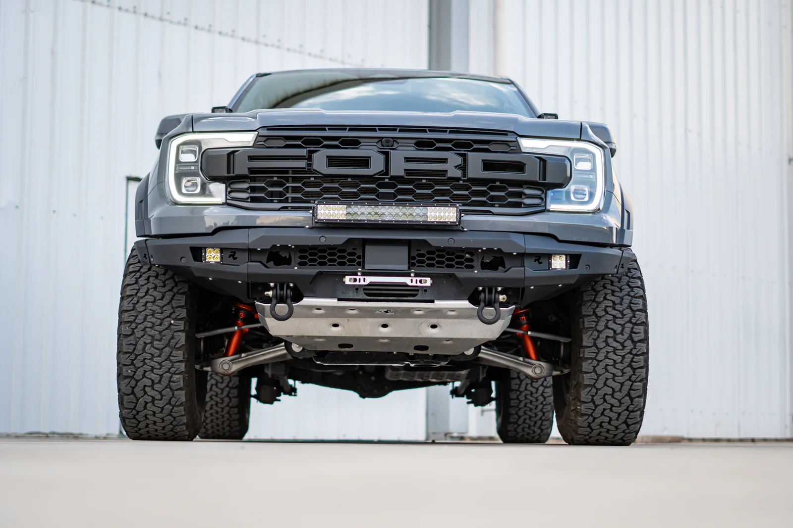 FORD RANGER RAPTOR 2023+ FRONT BUMPER