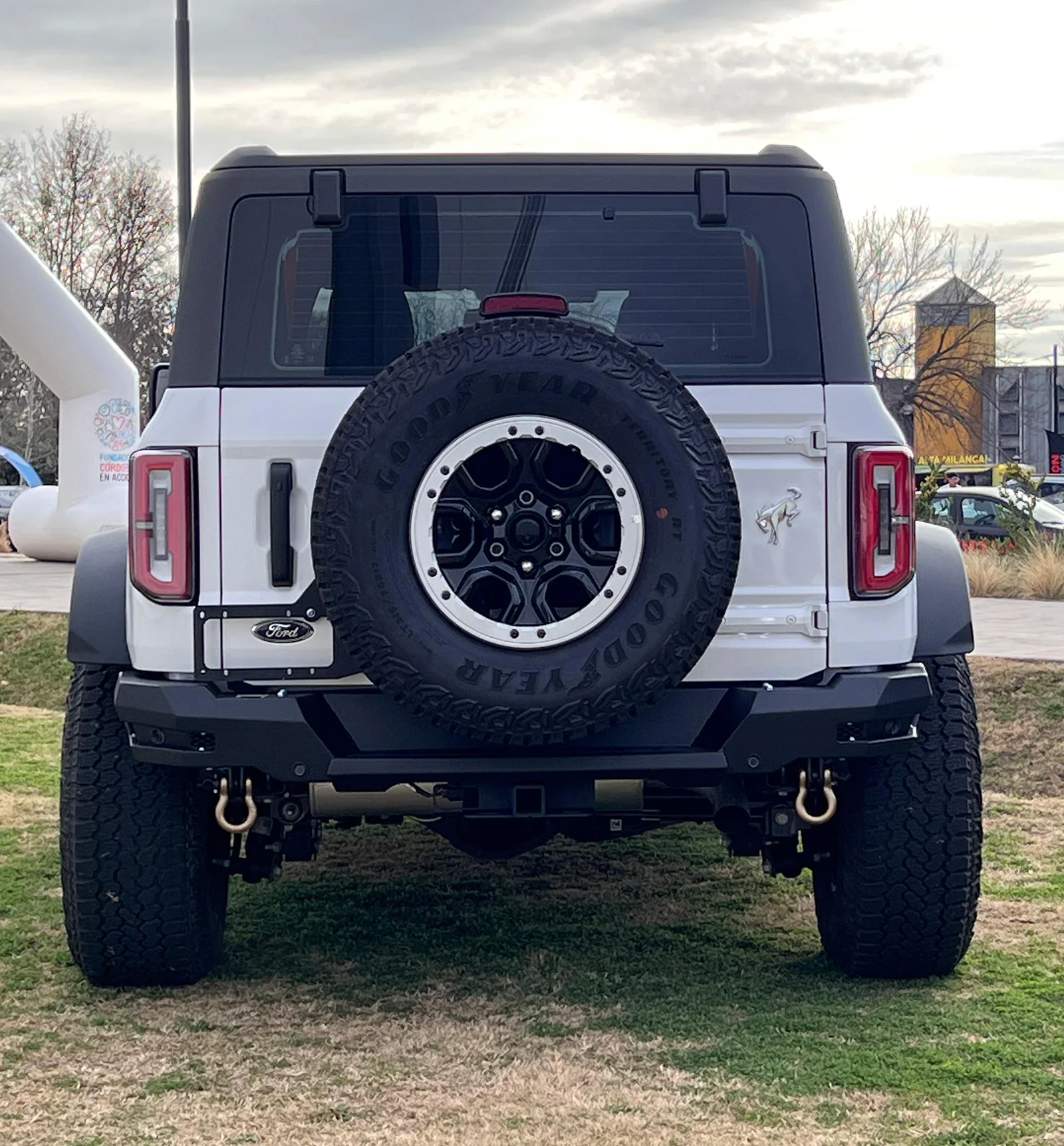 FORD BRONCO 2020+ REAR BUMPER