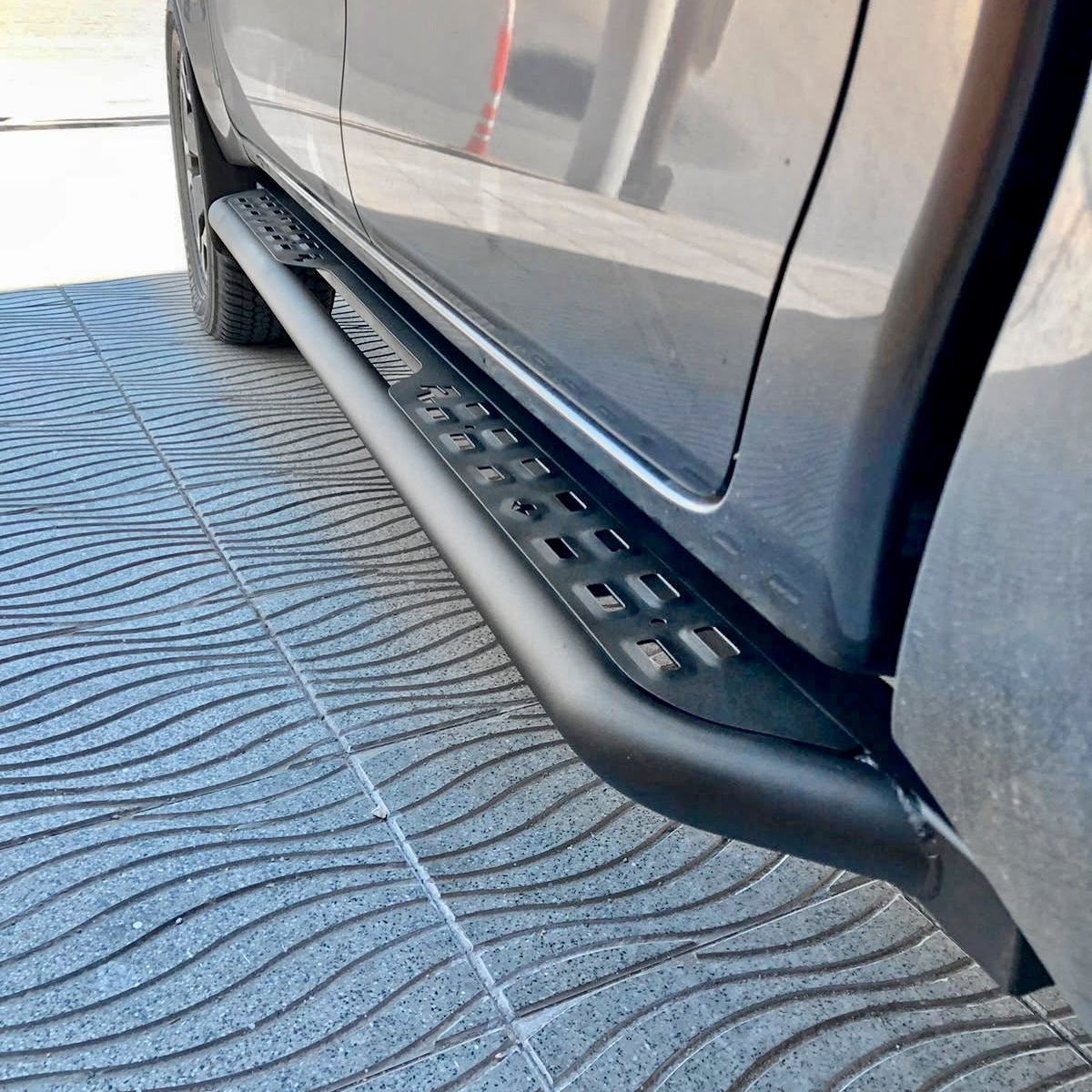 TOYOTA HILUX 2021+ ROCK SLIDERS