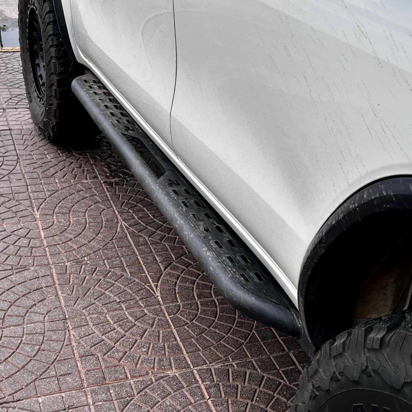 TOYOTA FORTUNER 2016+ ROCK SLIDERS