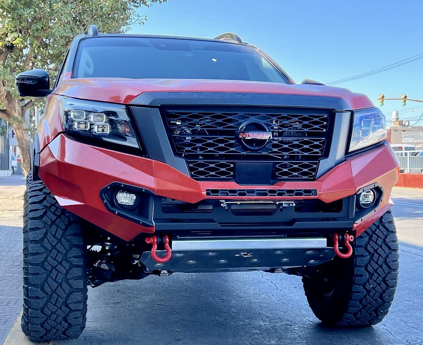 NISSAN FRONTIER NP300 2022+ FRONT BUMPER
