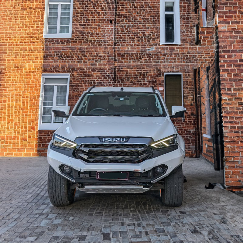 ISUZU MUX 2021+ FRONT BUMPER