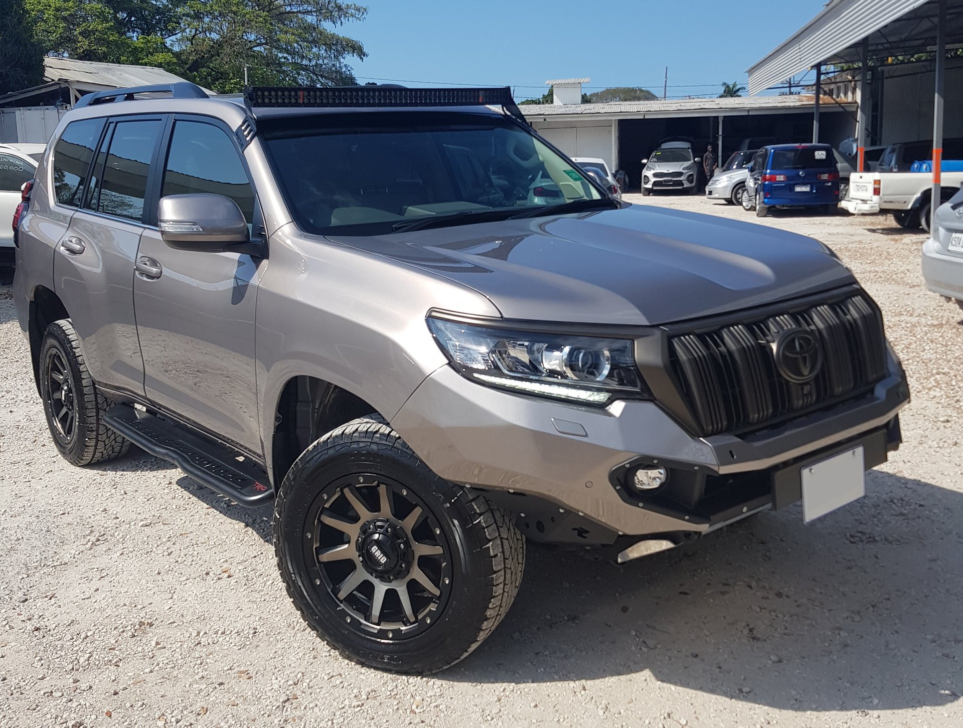 LAND CRUISER PRADO 2017-2025 FRONT BUMPER