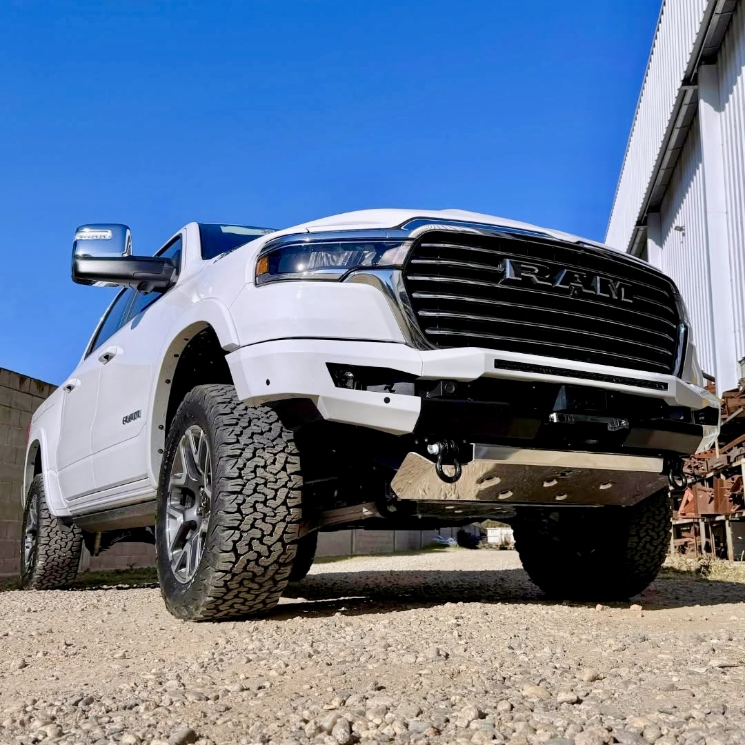 DODGE RAM 1500 2020+ FRONT BUMPER