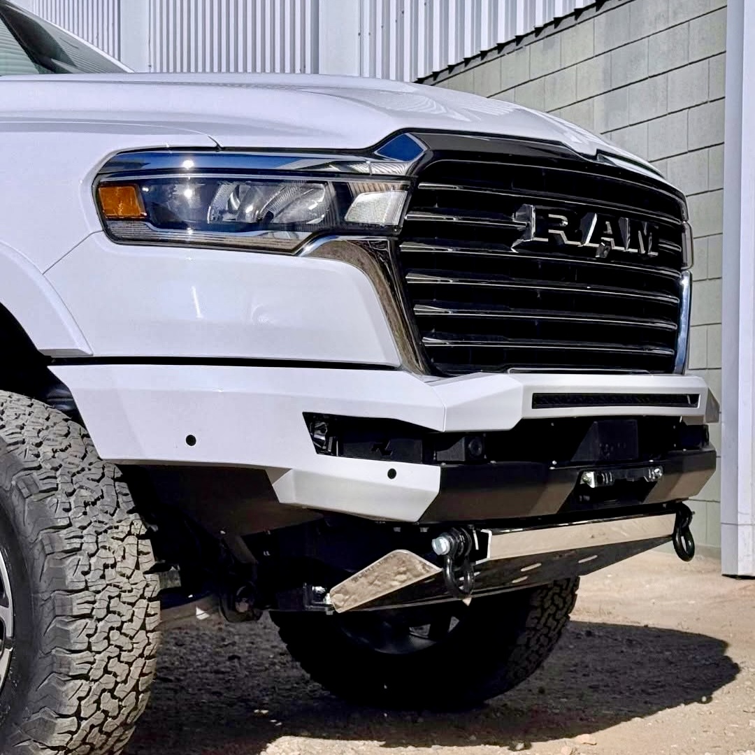 DODGE RAM 1500 2020+ FRONT BUMPER