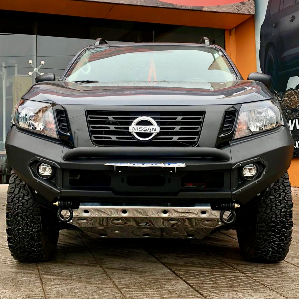 NISSAN FRONTIER NP300 2015-2021 FRONT BUMPER