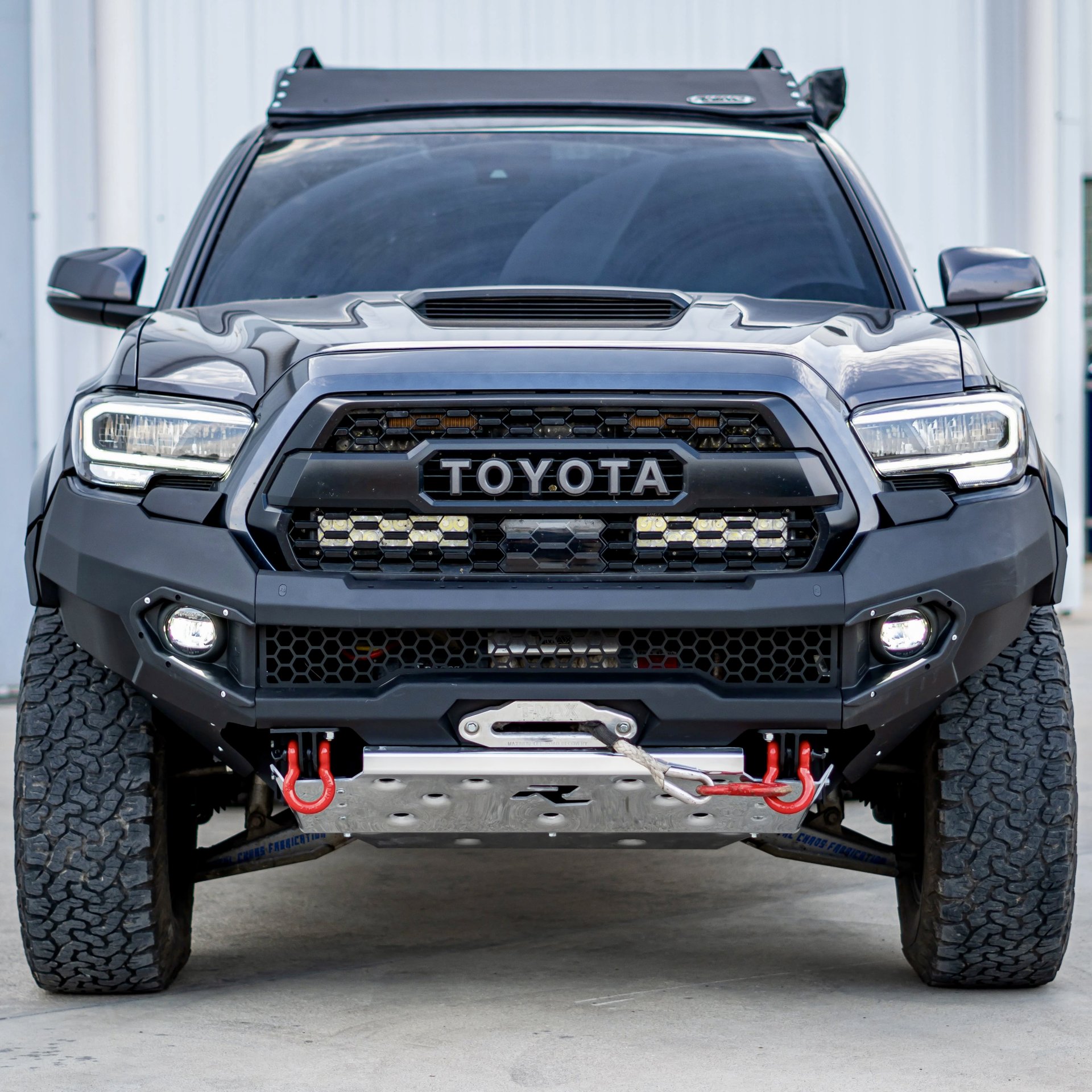 TOYOTA TACOMA 2016-2023 FRONT BUMPER