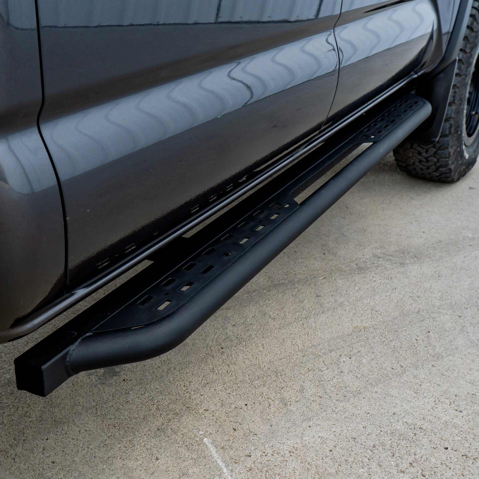 TOYOTA TACOMA 2016+ ROCK SLIDERS