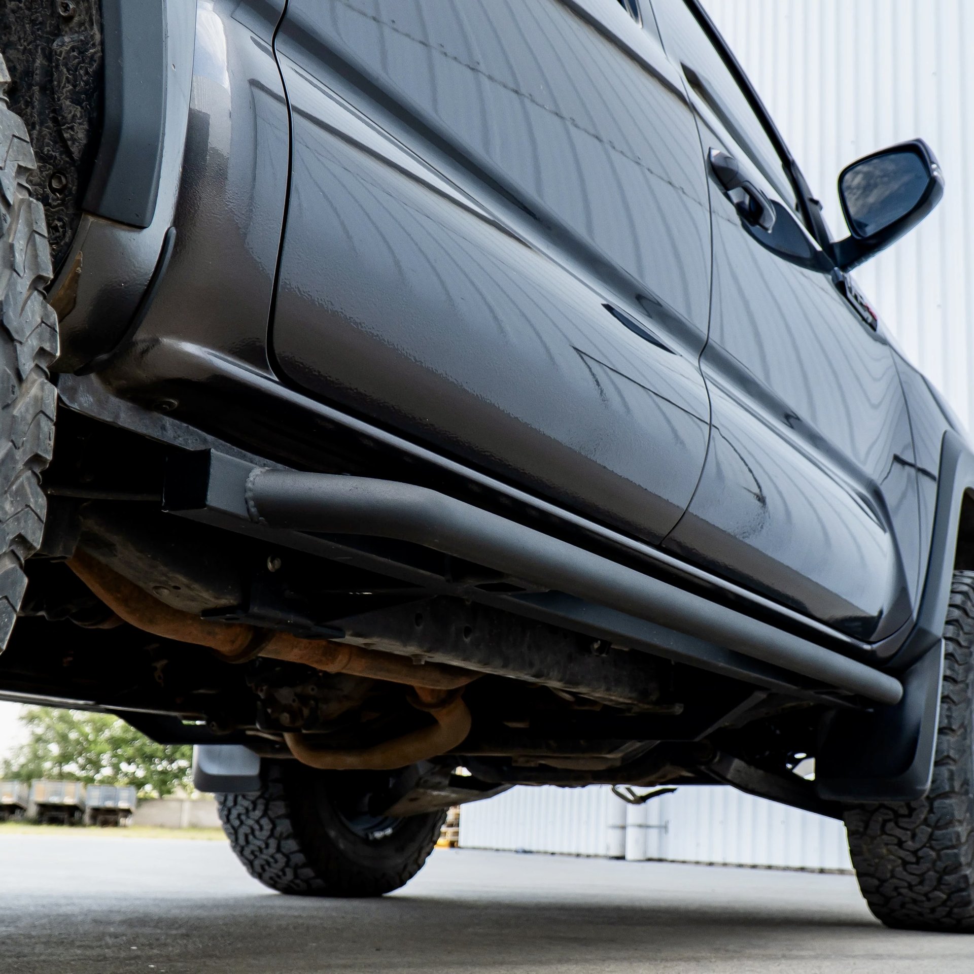 TOYOTA TACOMA 2016+ ROCK SLIDERS