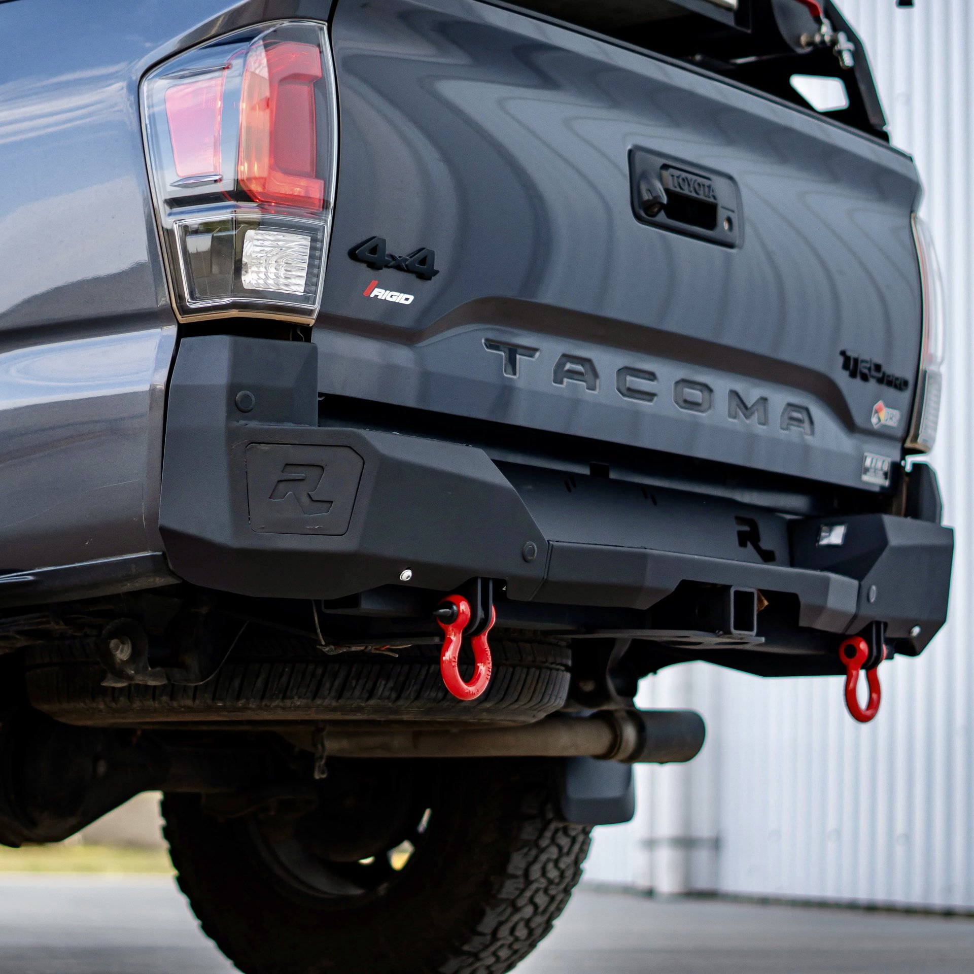 TOYOTA TACOMA 2016+ REAR BUMPER
