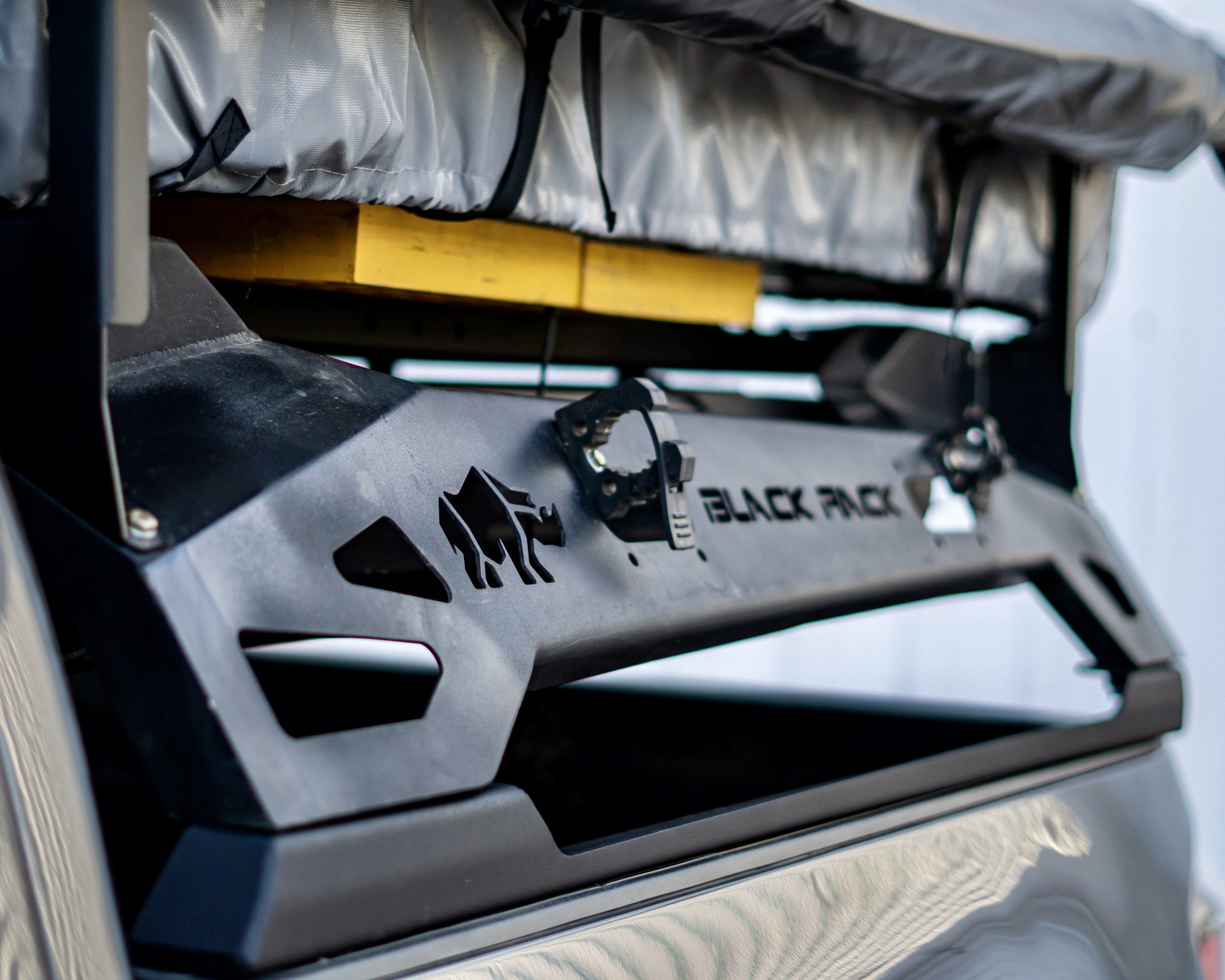 TOYOTA TACOMA 2016+ BED RACK