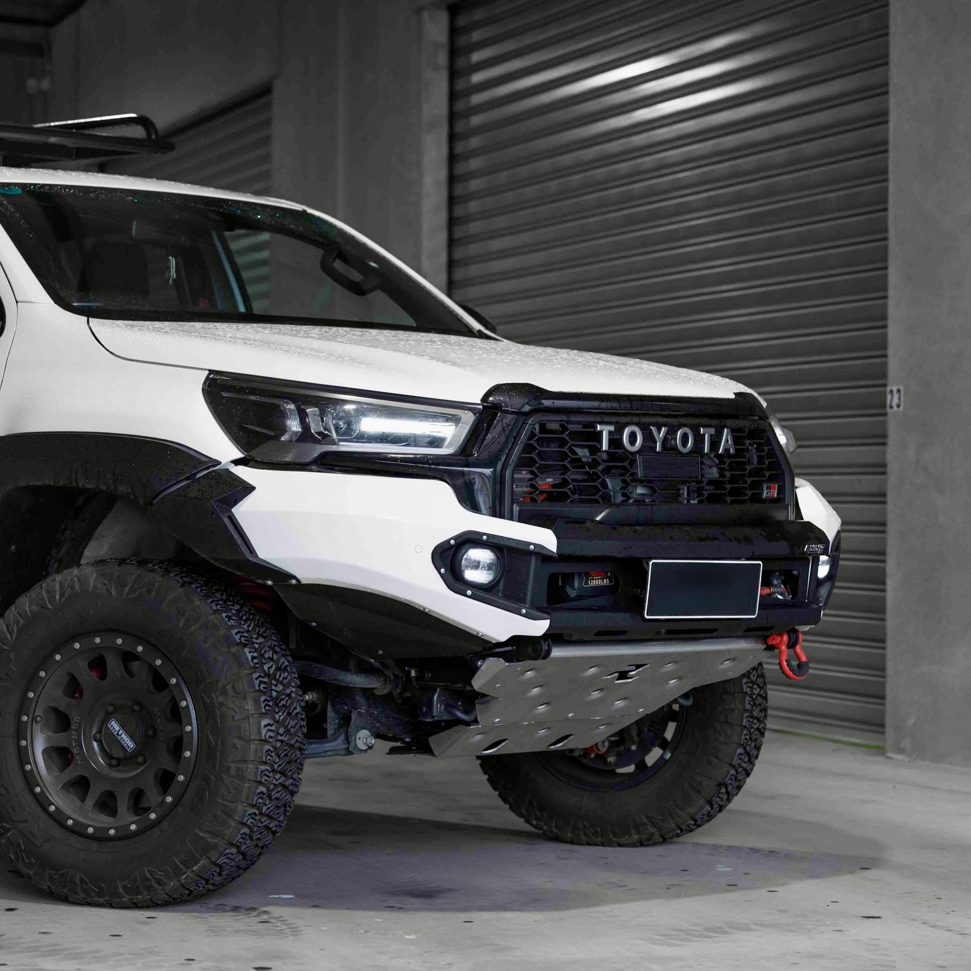 TOYOTA HILUX GR 2023+ FRONT BUMPER