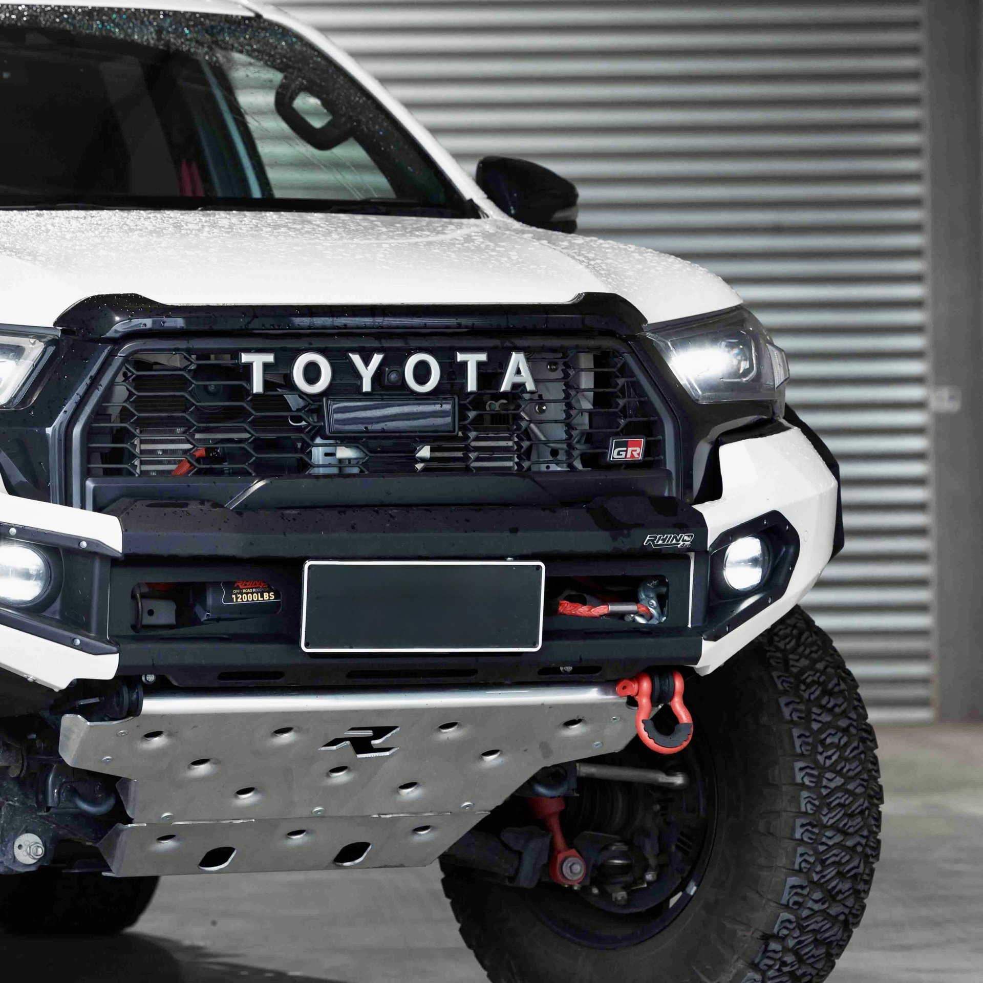 TOYOTA HILUX GR 2023+ FRONT BUMPER