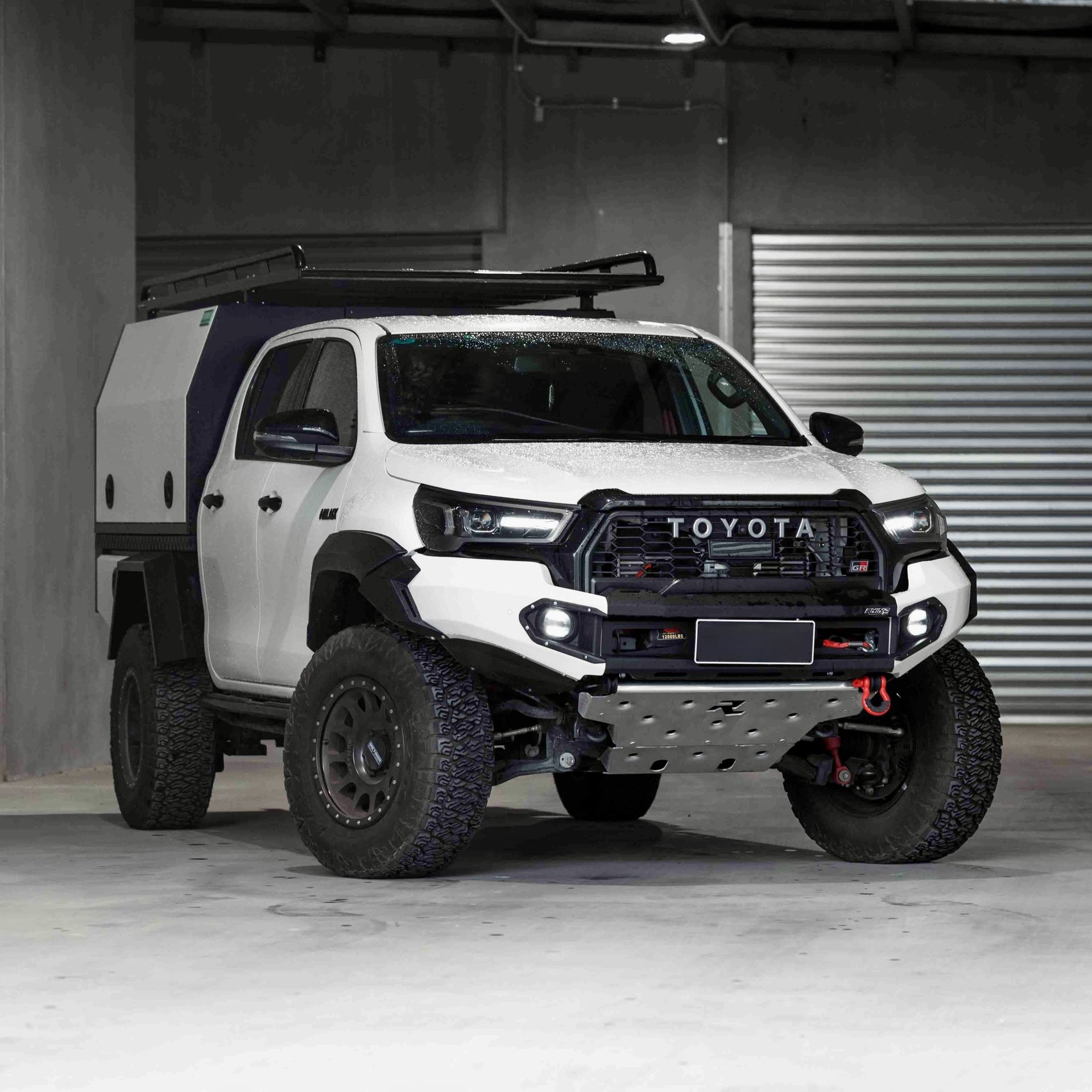 TOYOTA HILUX GR 2023+ FRONT BUMPER